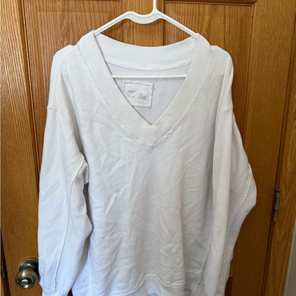 aerie Cream V-Neck Pullover Sweatshirt